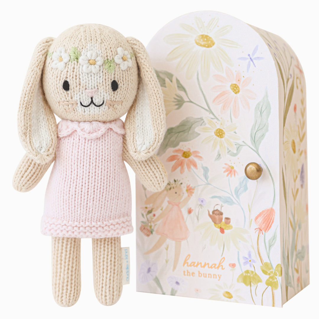 Tiny Hannah the bunny  - Blush