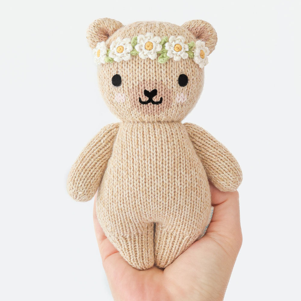 Baby honey bear | Ivory floral