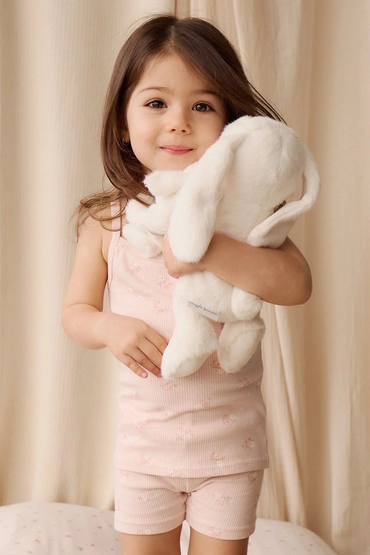 Snuggle Bunnies | Frankie the Hugging Bunny | Marshmallow