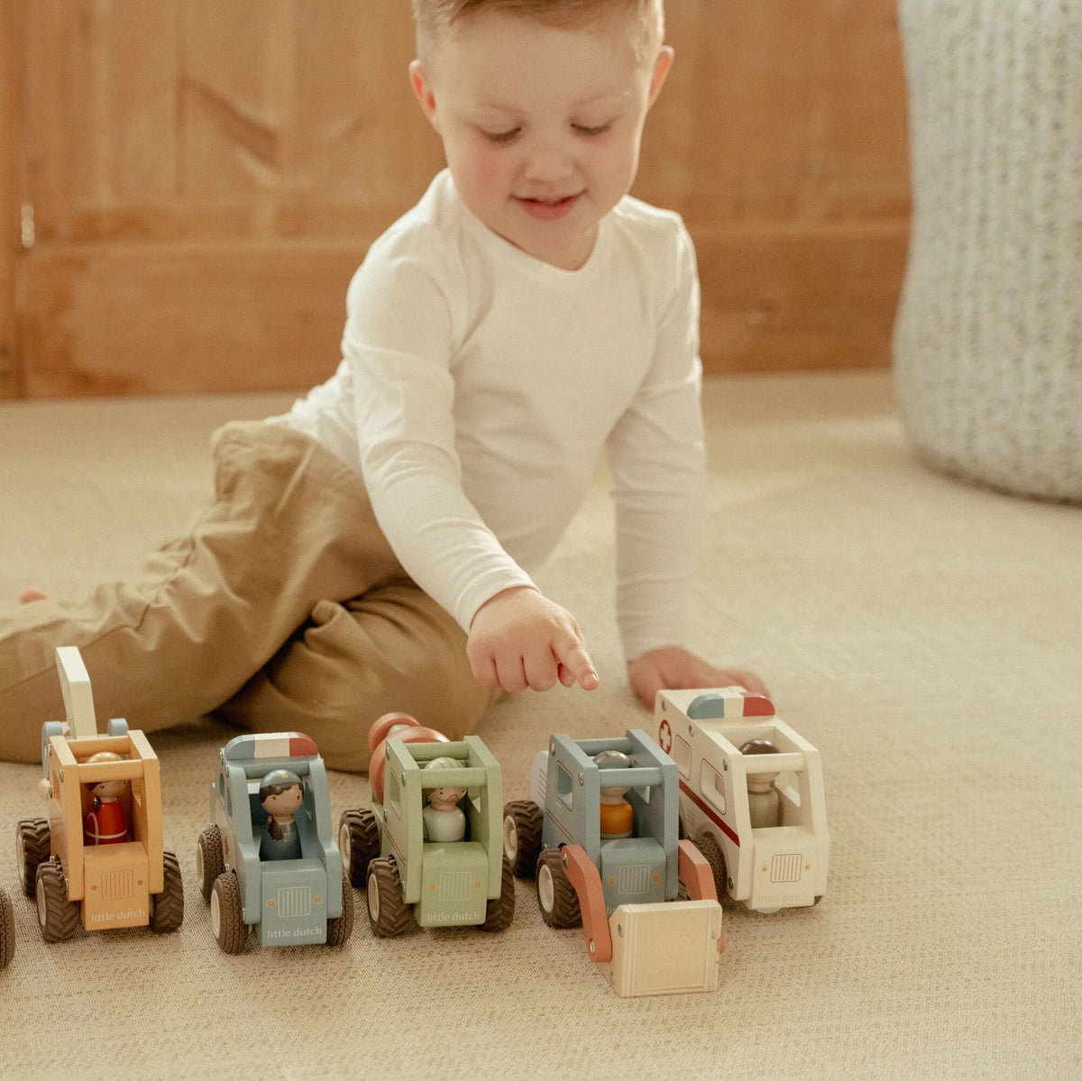 Wooden Crane Truck