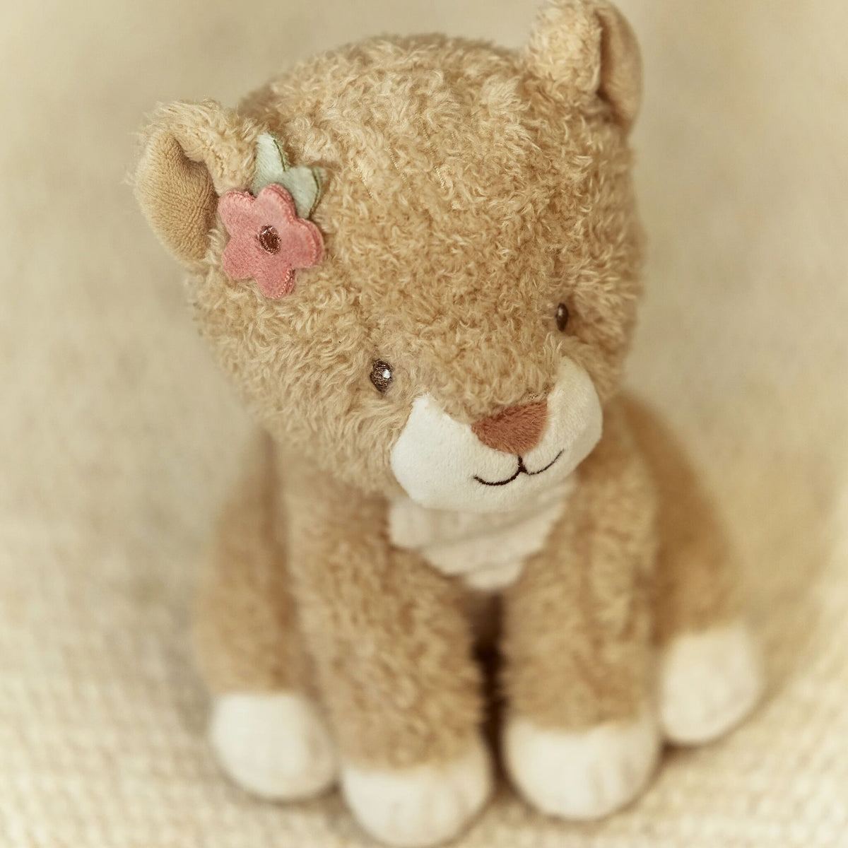 Safari Cuddle Lioness | 17cm