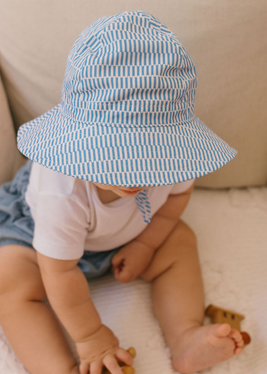 Mykonos Wide Brim Infant Hat Blue and White