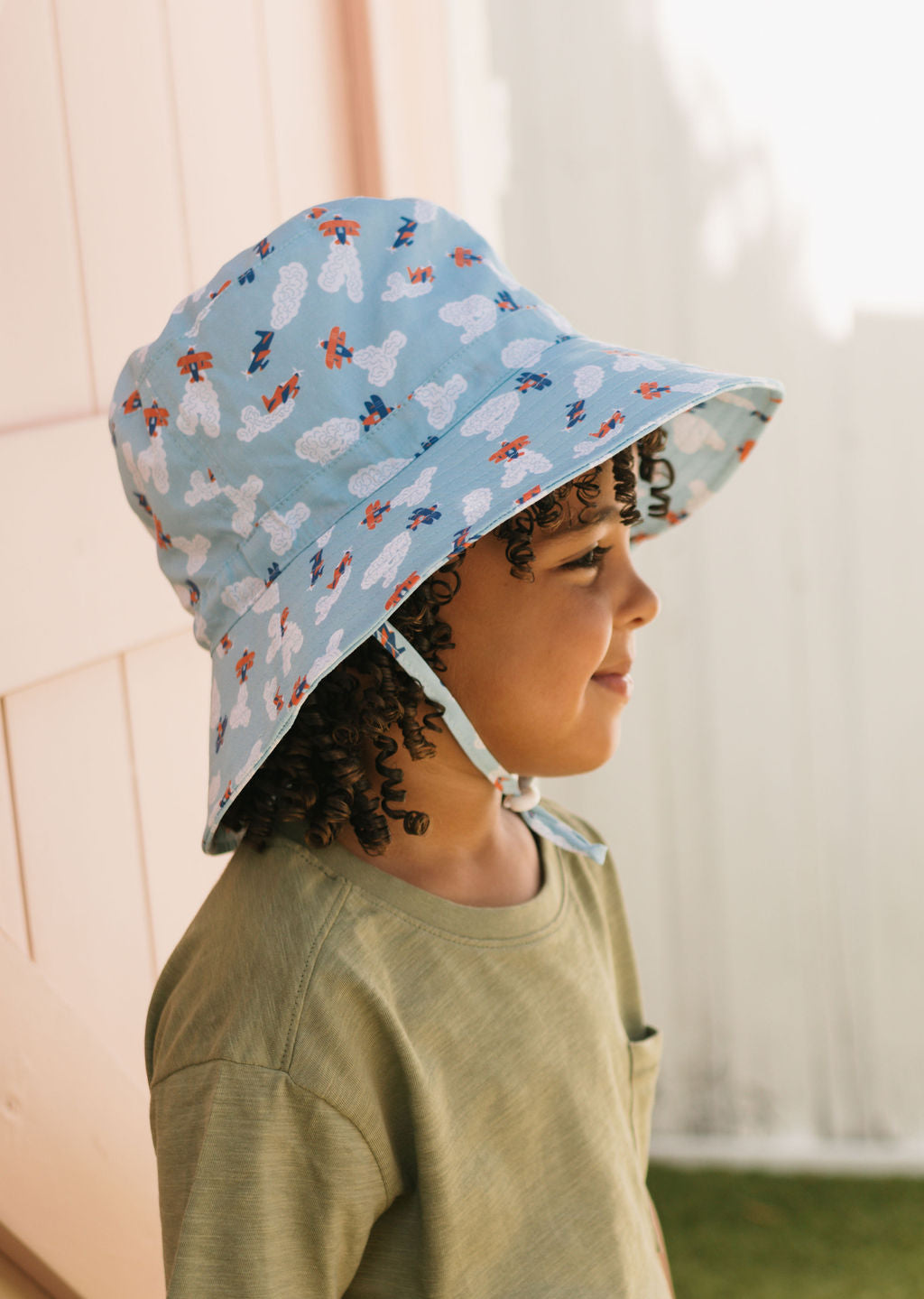 High Flyers Wide Brim Bucket Hat Blue, Red and White