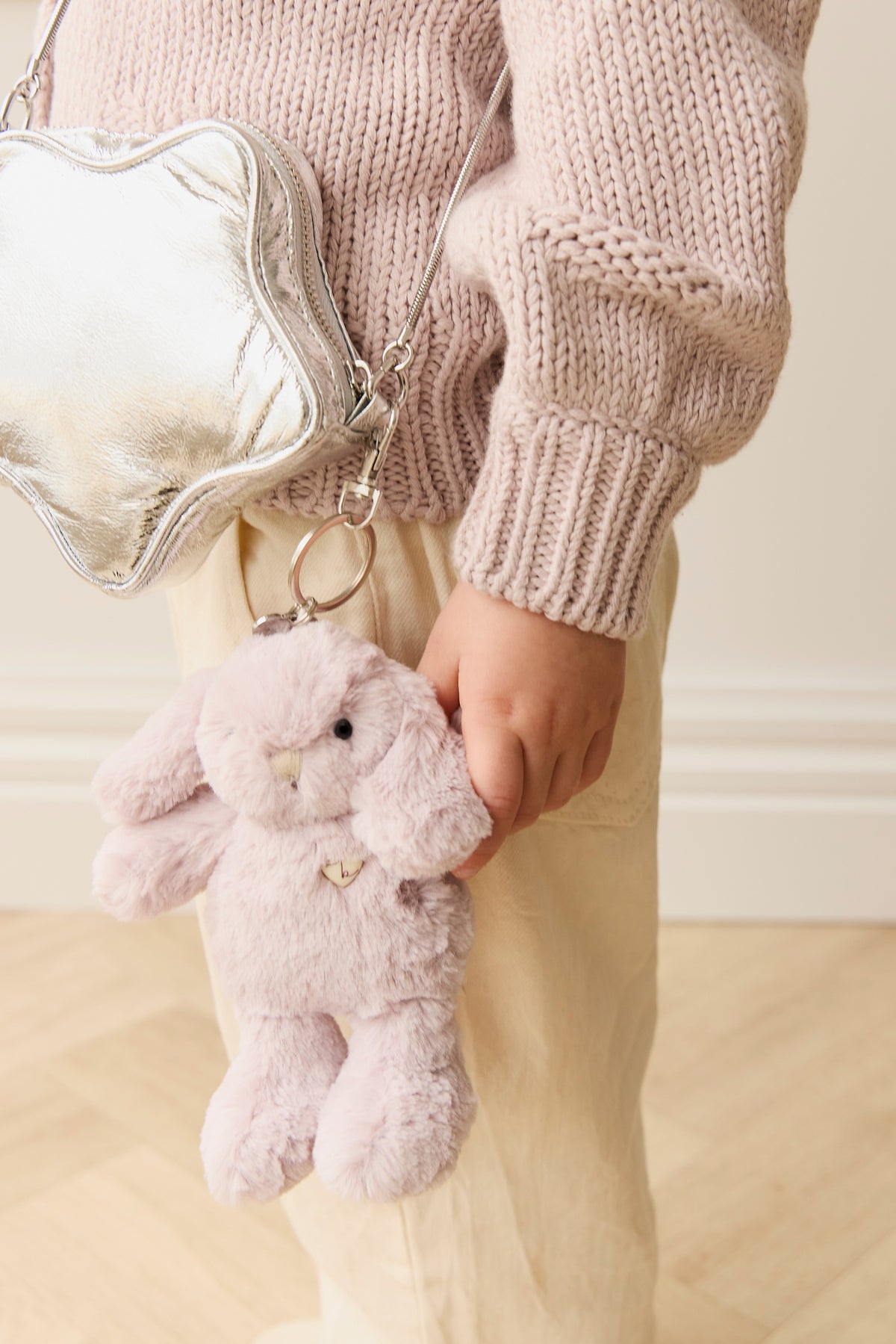 Snuggle Bunnies | Penelope Key Charm | Violet
