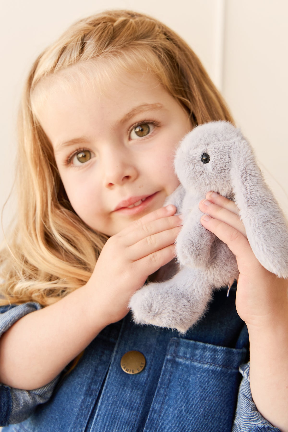 Snuggle Bunnies | Penelope Key Charm | Silver