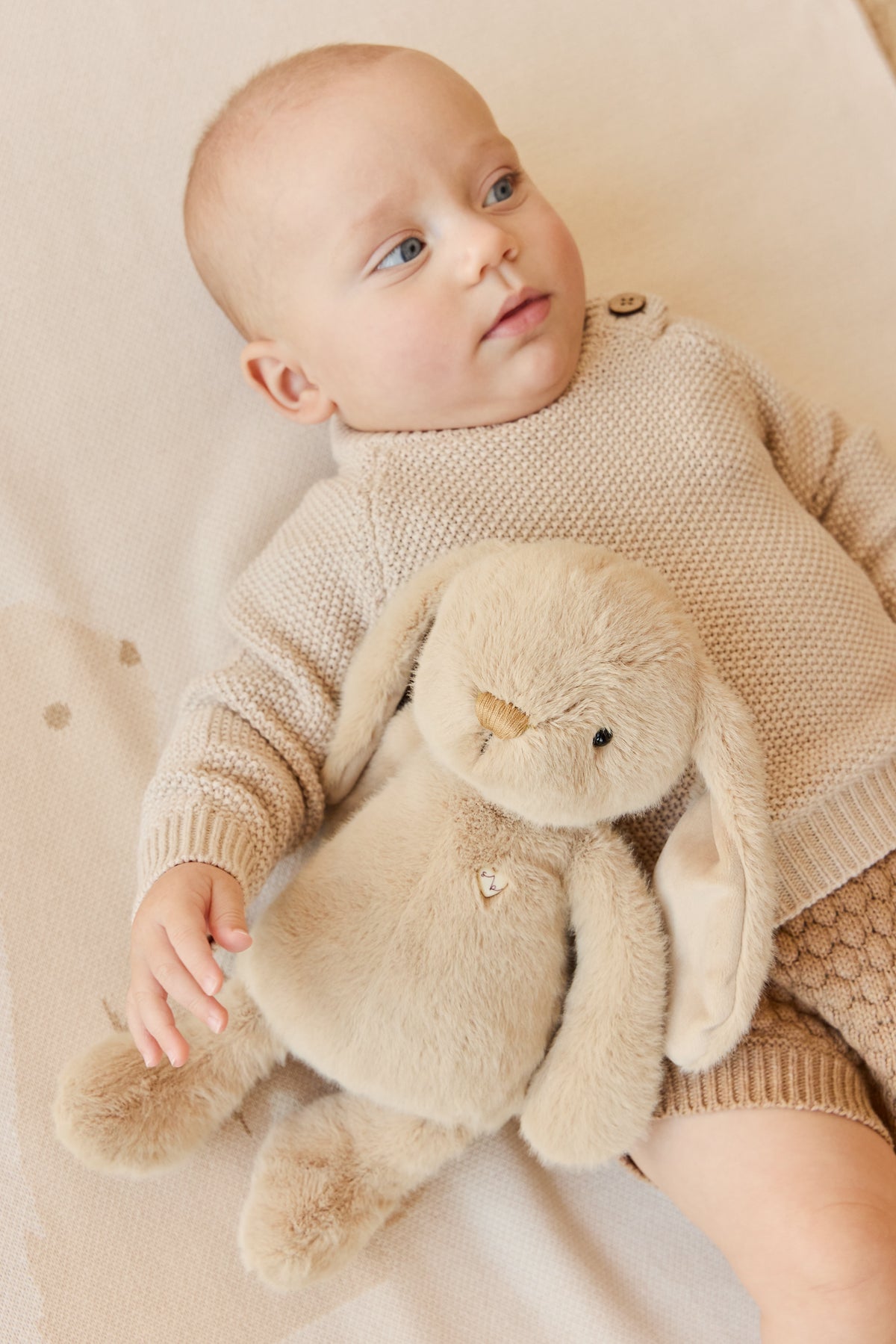 Snuggle Bunnies | Penelope | Caramel