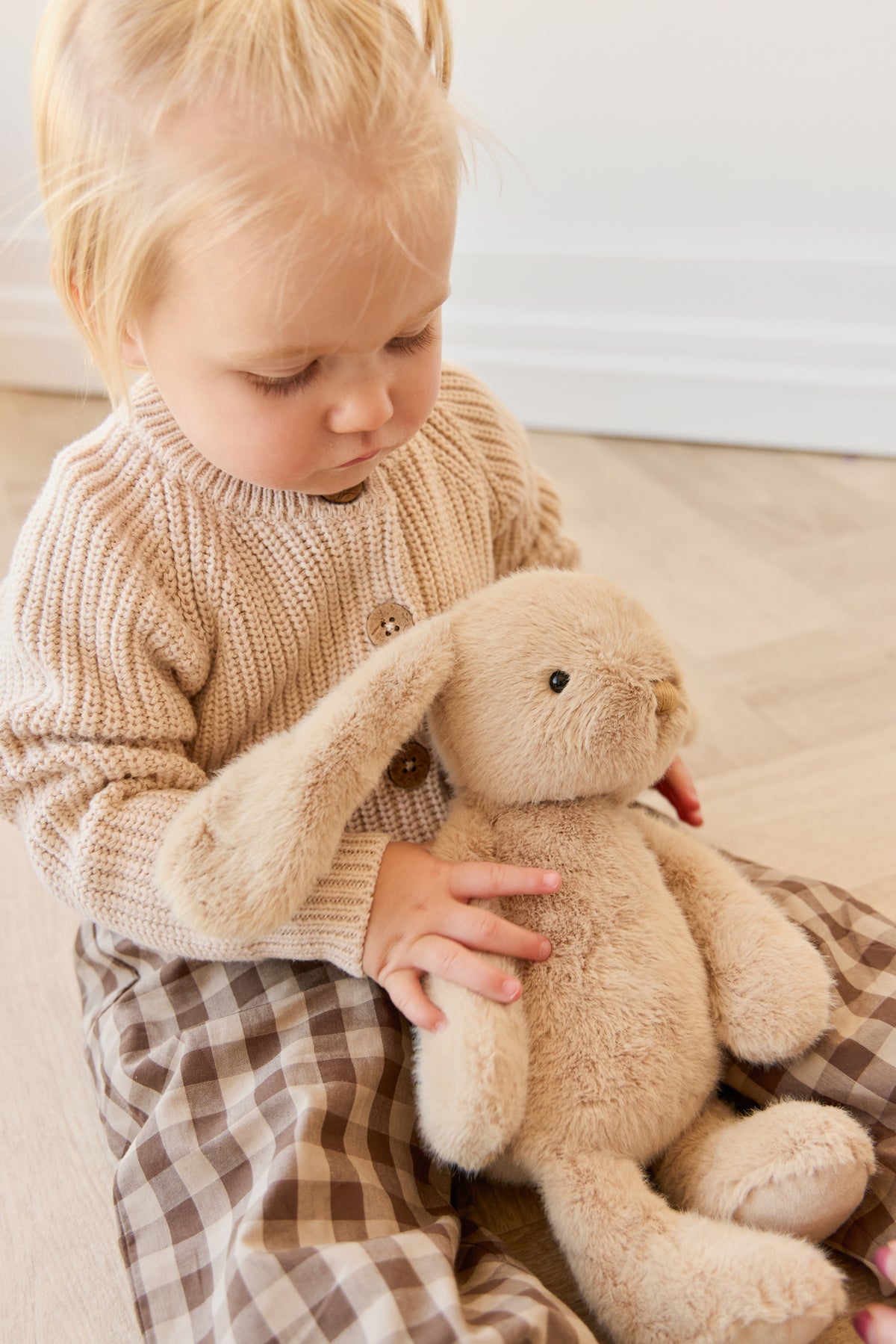 Snuggle Bunnies | Penelope | Caramel