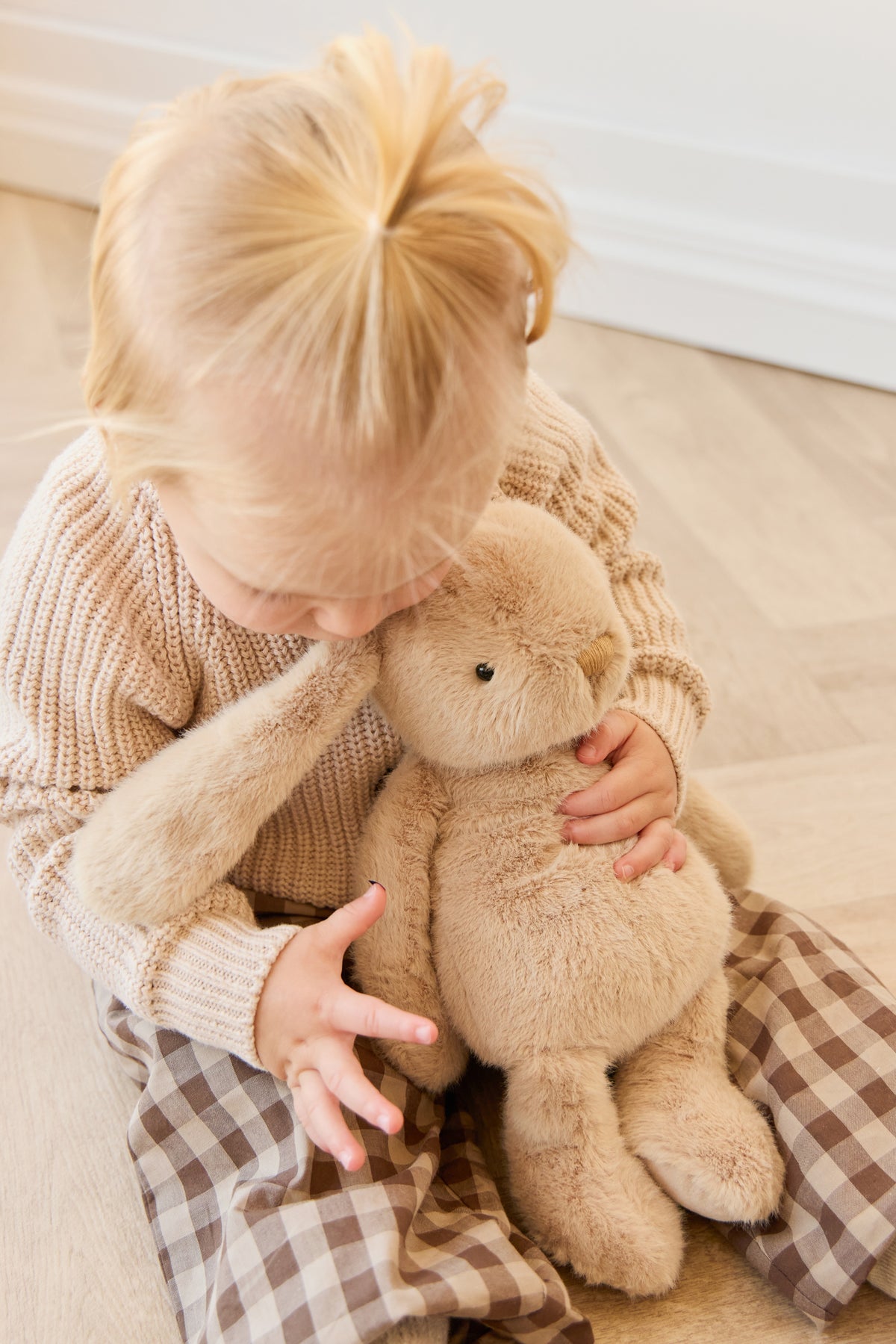 Snuggle Bunnies | Penelope | Caramel