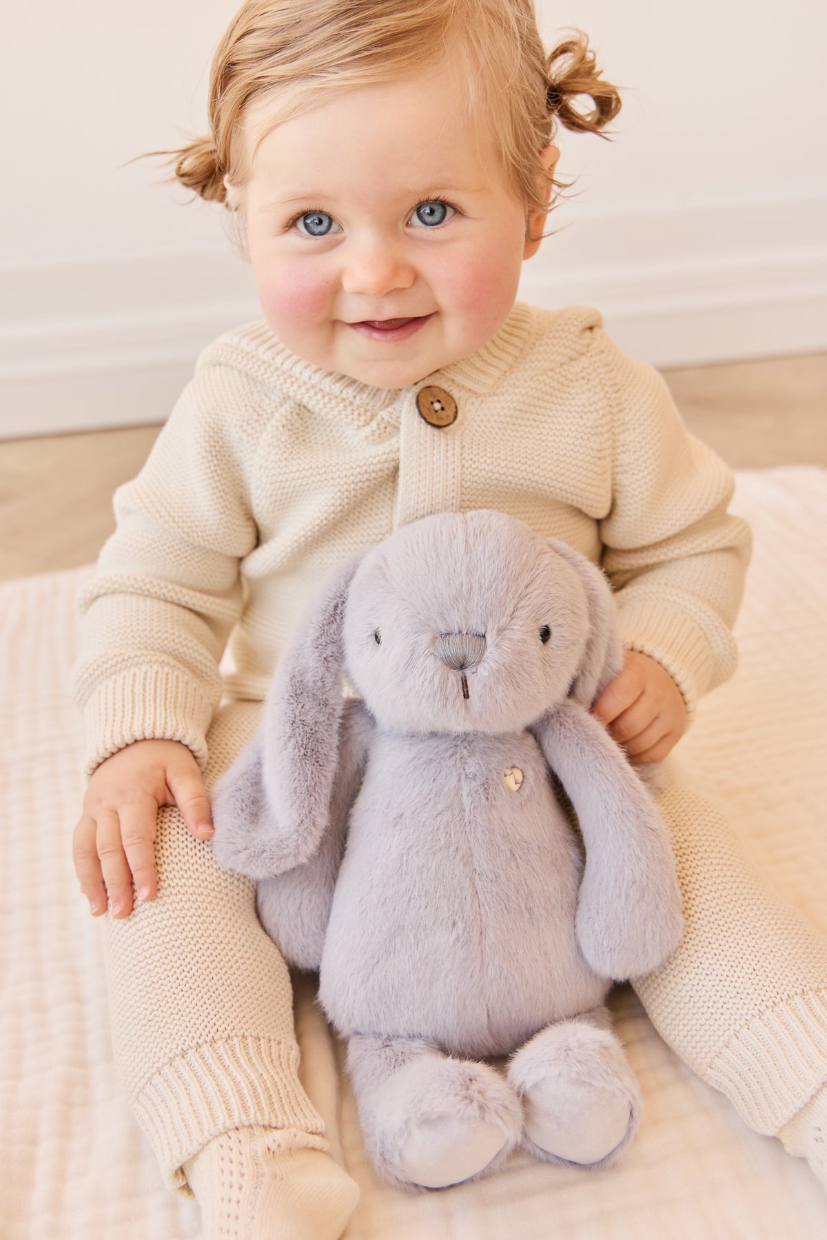 Snuggle Bunnies | Penelope | Silver