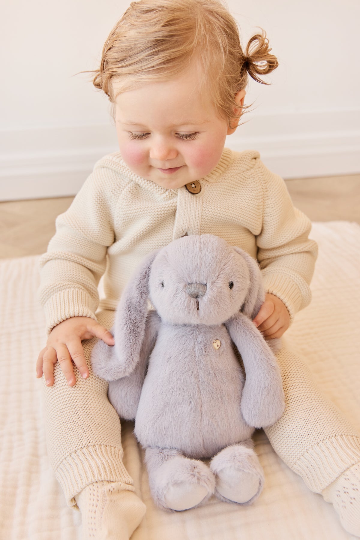 Snuggle Bunnies | Penelope | Silver