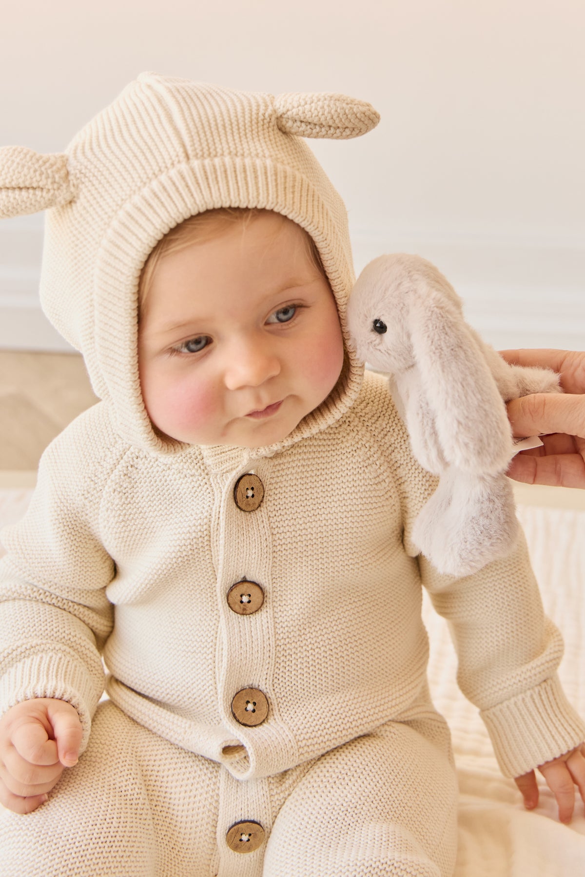 Snuggle Bunnies | Little Penelope | Beige
