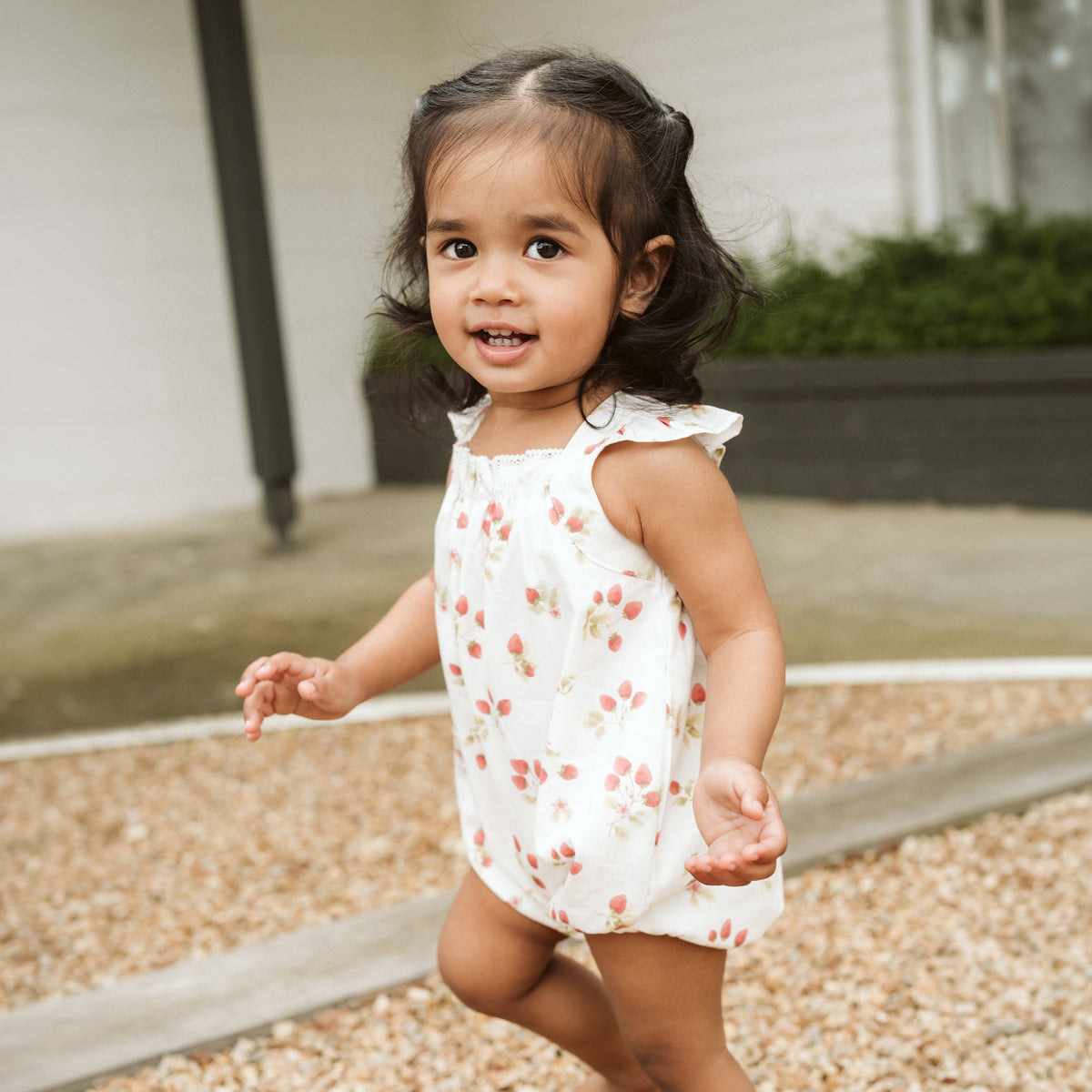 POPPY STRAWBERRY PRINT ROMPER
